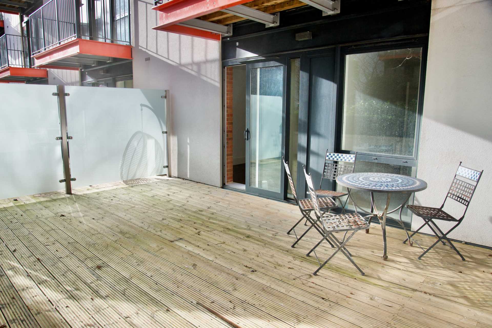 Warehouse Court London, SE18 6FB, Image 13