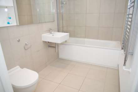 Warehouse Court London, SE18 6FB, Image 11