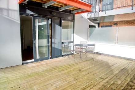 Warehouse Court London, SE18 6FB, Image 12