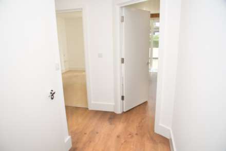 Warehouse Court London, SE18 6FB, Image 4