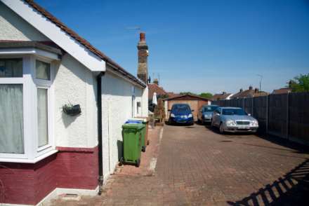 Kingswood Avenue, Belvedere, DA17 5HN, Image 15