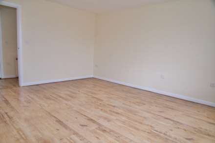 Erebus Drive, Thamesmead West, SE28 0GB, Image 3