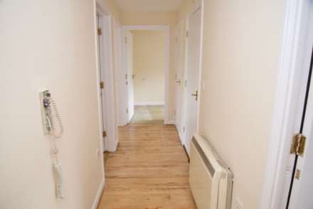 Erebus Drive, Thamesmead West, SE28 0GB, Image 6