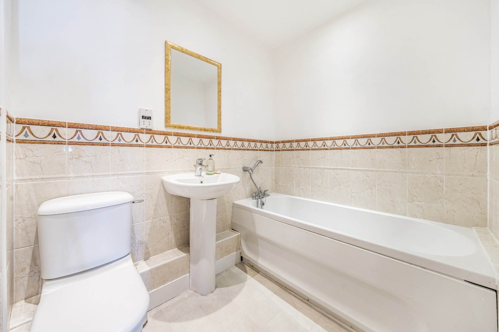 Haywards Heath, RH16 1BQ, Image 11