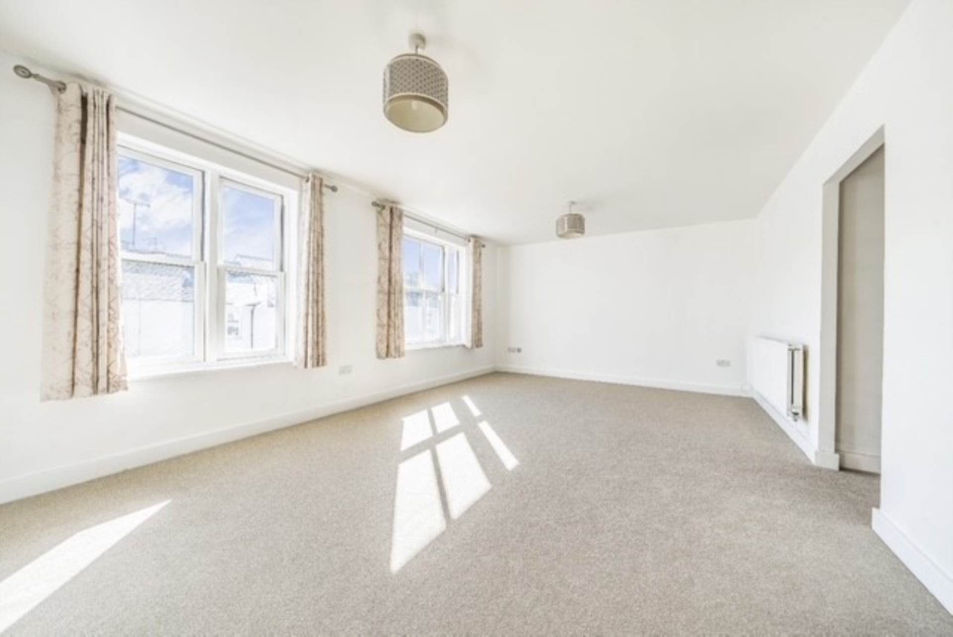 Haywards Heath, RH16 1BQ, Image 3