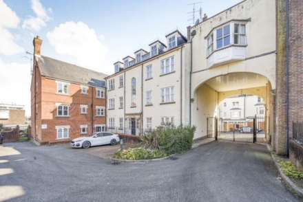 Haywards Heath, RH16 1BQ, Image 2
