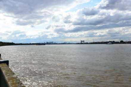 Redbourne Drive, Thamesmead, SE28 8SQ, Image 12