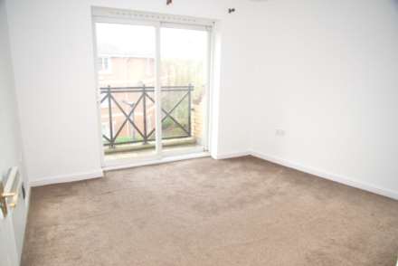 Marathon Way, SE28 0JJ, Image 3