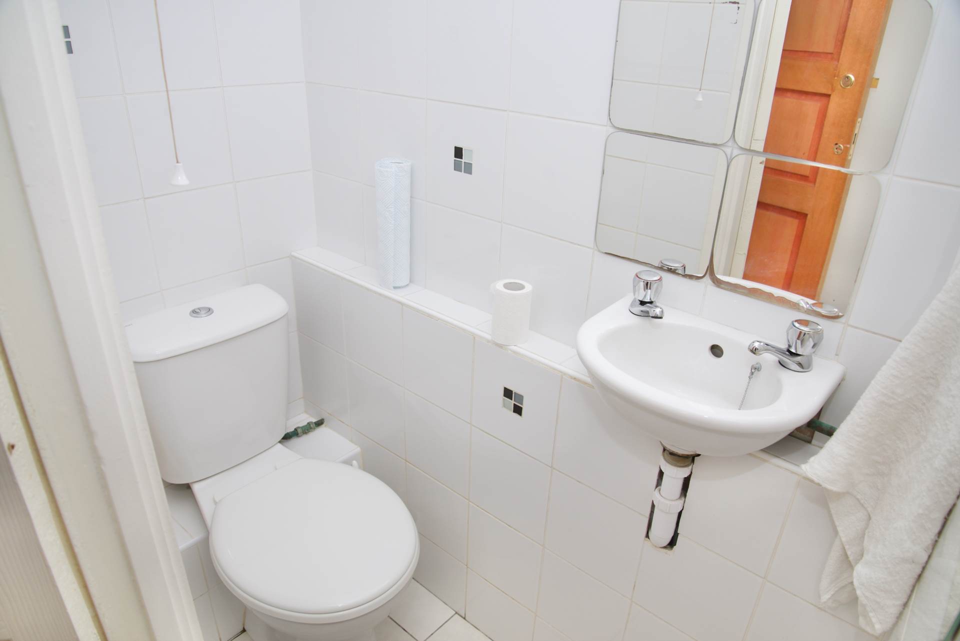 Whinchat Road, West Thamesmead, SE28 0DP, Image 7