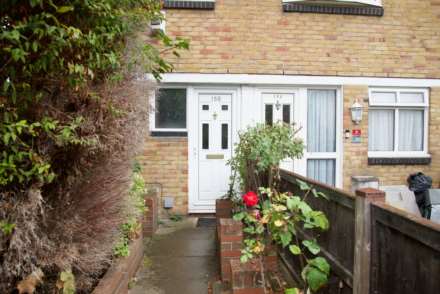 Whinchat Road, West Thamesmead, SE28 0DP, Image 1