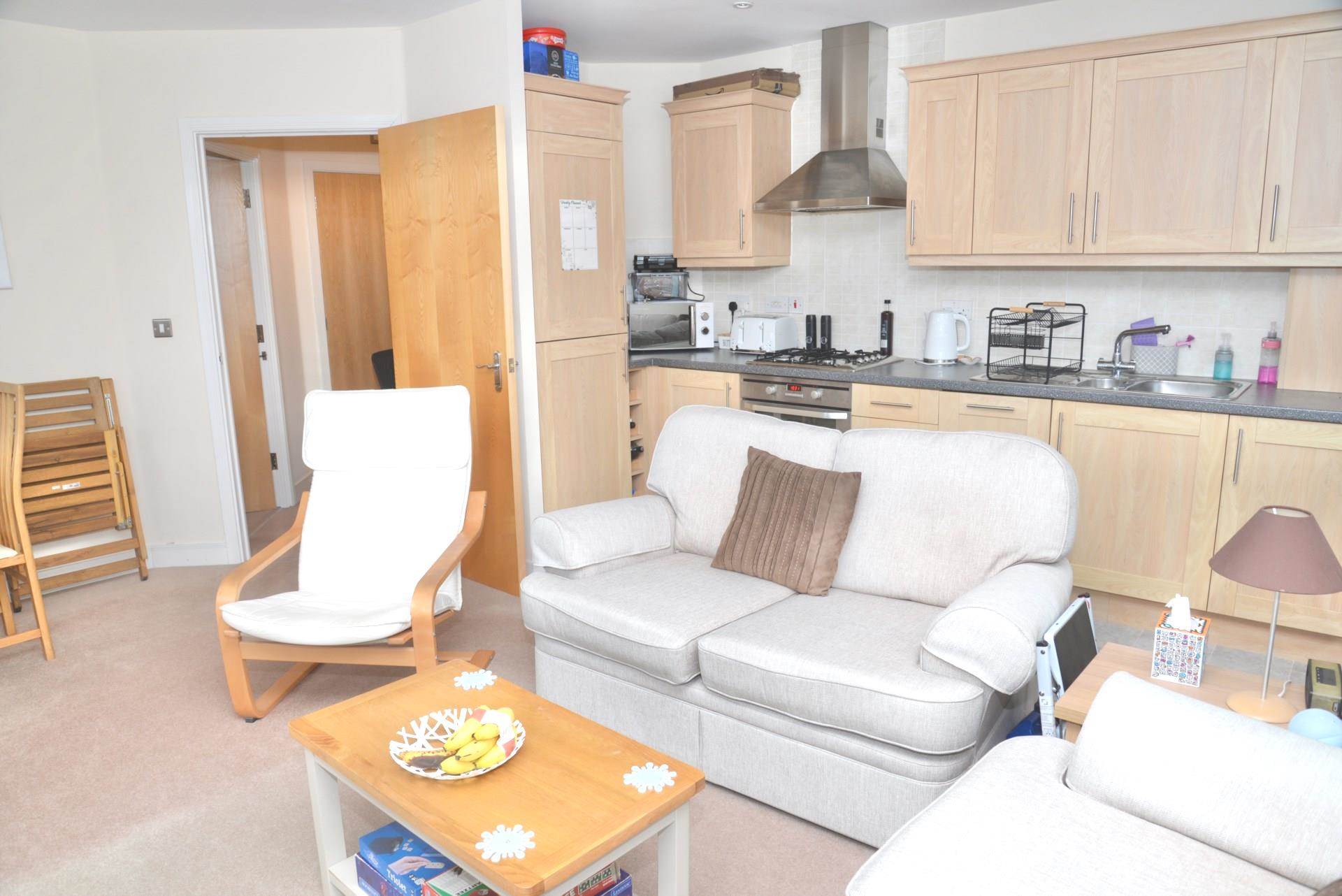 101Long Acre, London, SE28 0PB, Image 4
