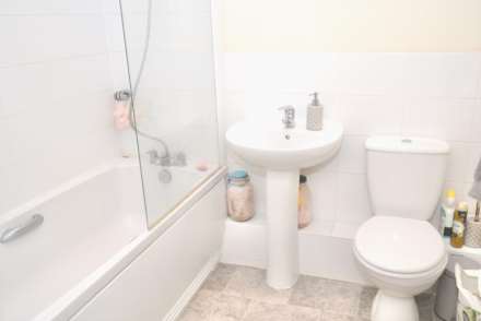 101Long Acre, London, SE28 0PB, Image 10