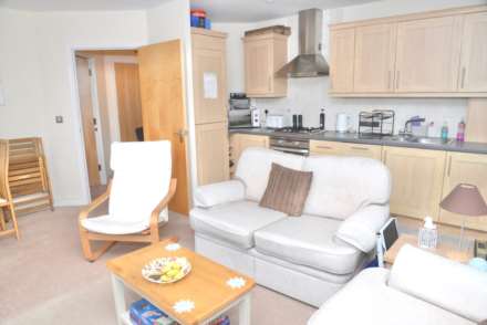 101Long Acre, London, SE28 0PB, Image 4