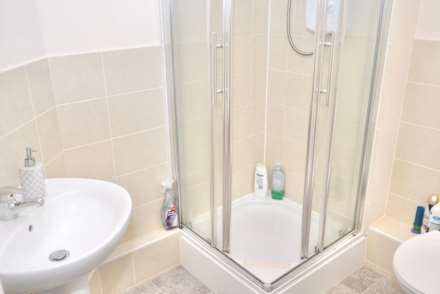 101Long Acre, London, SE28 0PB, Image 9