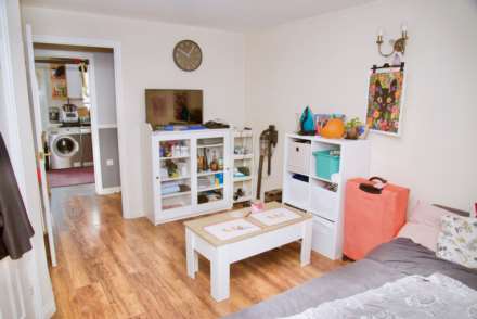 Martins Walk, Thamesmead West, SE28 0LE, Image 2