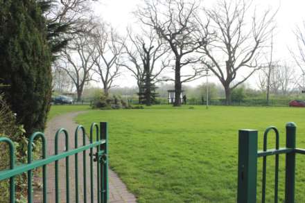 GREENWICH HEIGHTS SE18 4NP, Image 15