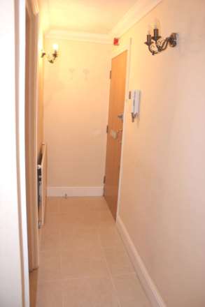 GREENWICH HEIGHTS SE18 4NP, Image 8