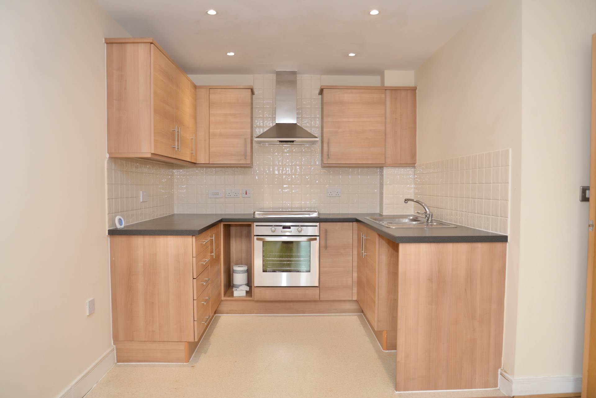 Long Acre, Thamesmead West, SE28 0PB, Image 4