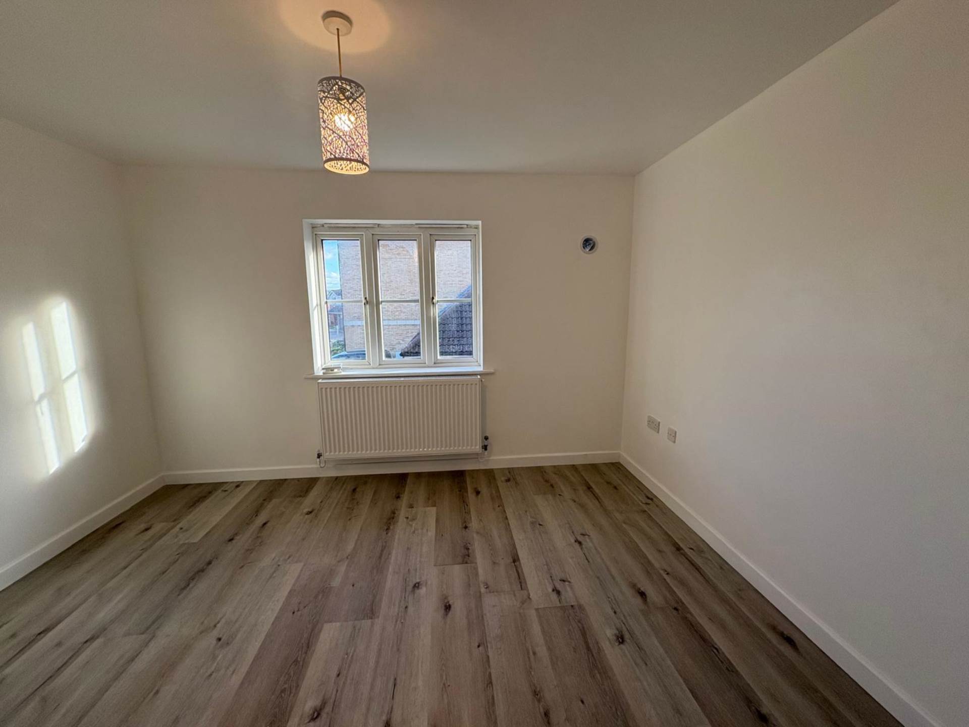 Battery Road, London, SE28 0JU, Image 8