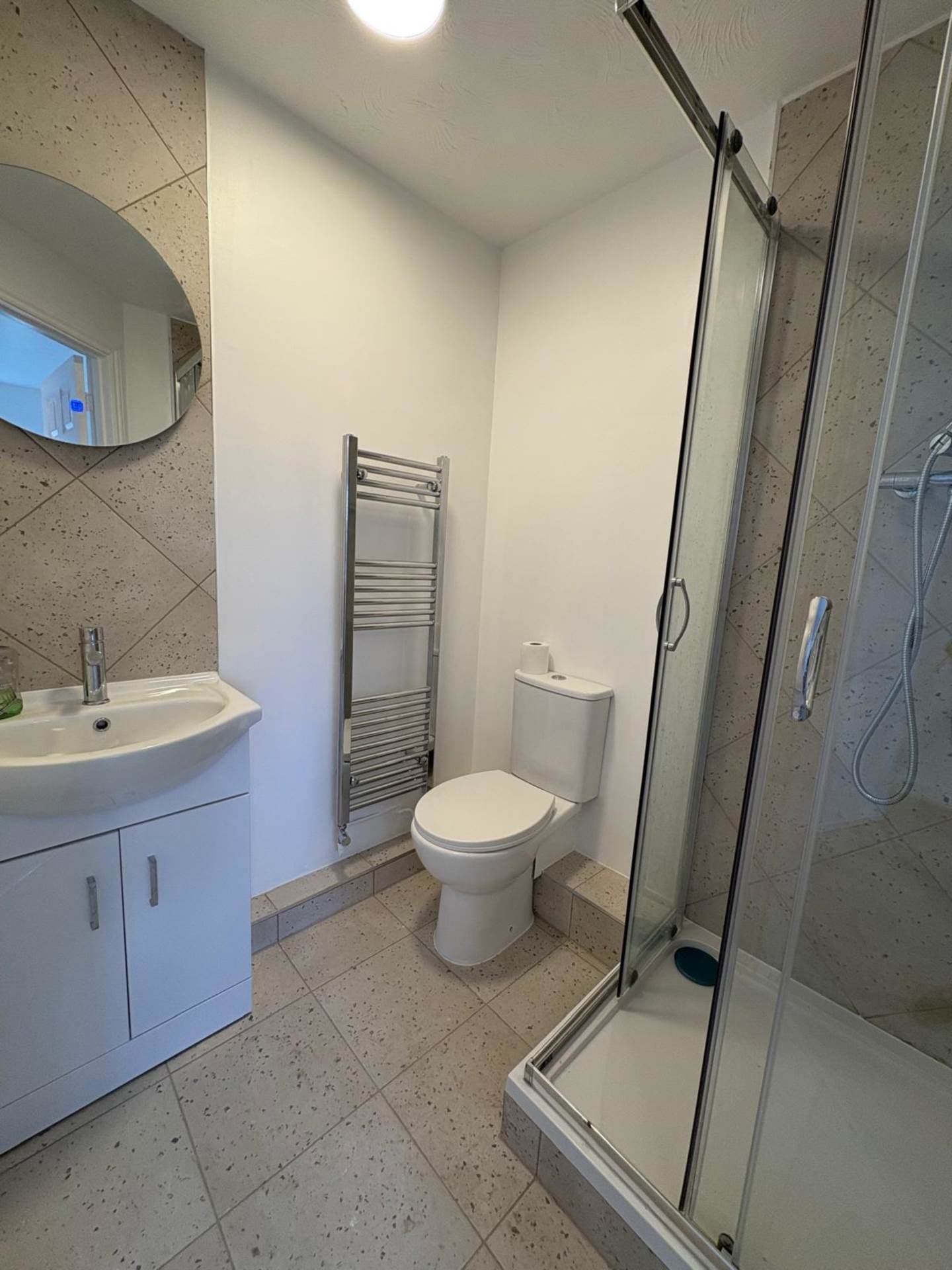 Battery Road, London, SE28 0JU, Image 9