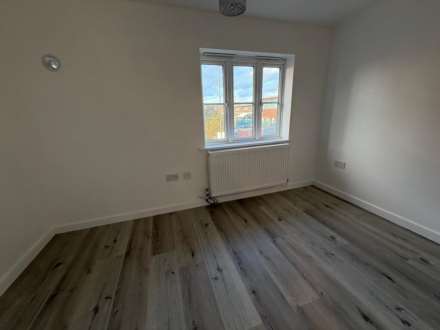 Battery Road, London, SE28 0JU, Image 11