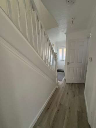 Battery Road, London, SE28 0JU, Image 3