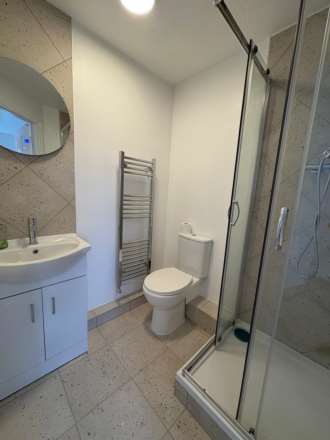 Battery Road, London, SE28 0JU, Image 9