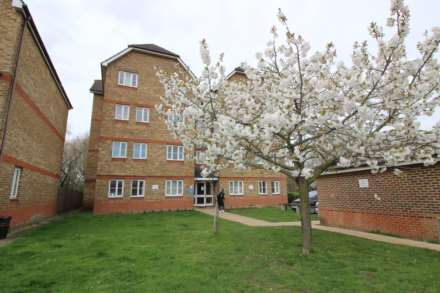 Woburn Close, Thamesmead, SE28 8QZ