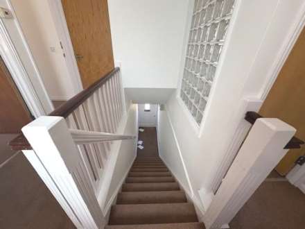 Waterside Close, Thamesmead, SE28 0GS, Image 2