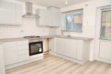 Hillview Drive, West Thamesmead, SE28 0LJ, Image 4