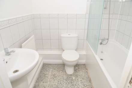 Hillview Drive, West Thamesmead, SE28 0LJ, Image 6