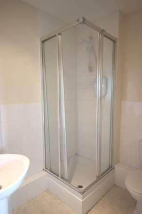 Long Acre House, Pettacre Close, SE28 0PD, Image 11