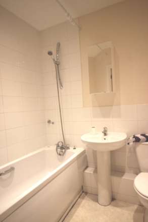 Long Acre House, Pettacre Close, SE28 0PD, Image 9