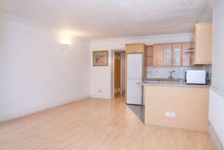 Greenwich Heights, Master Gunner Place, SE18 4NW, Image 2