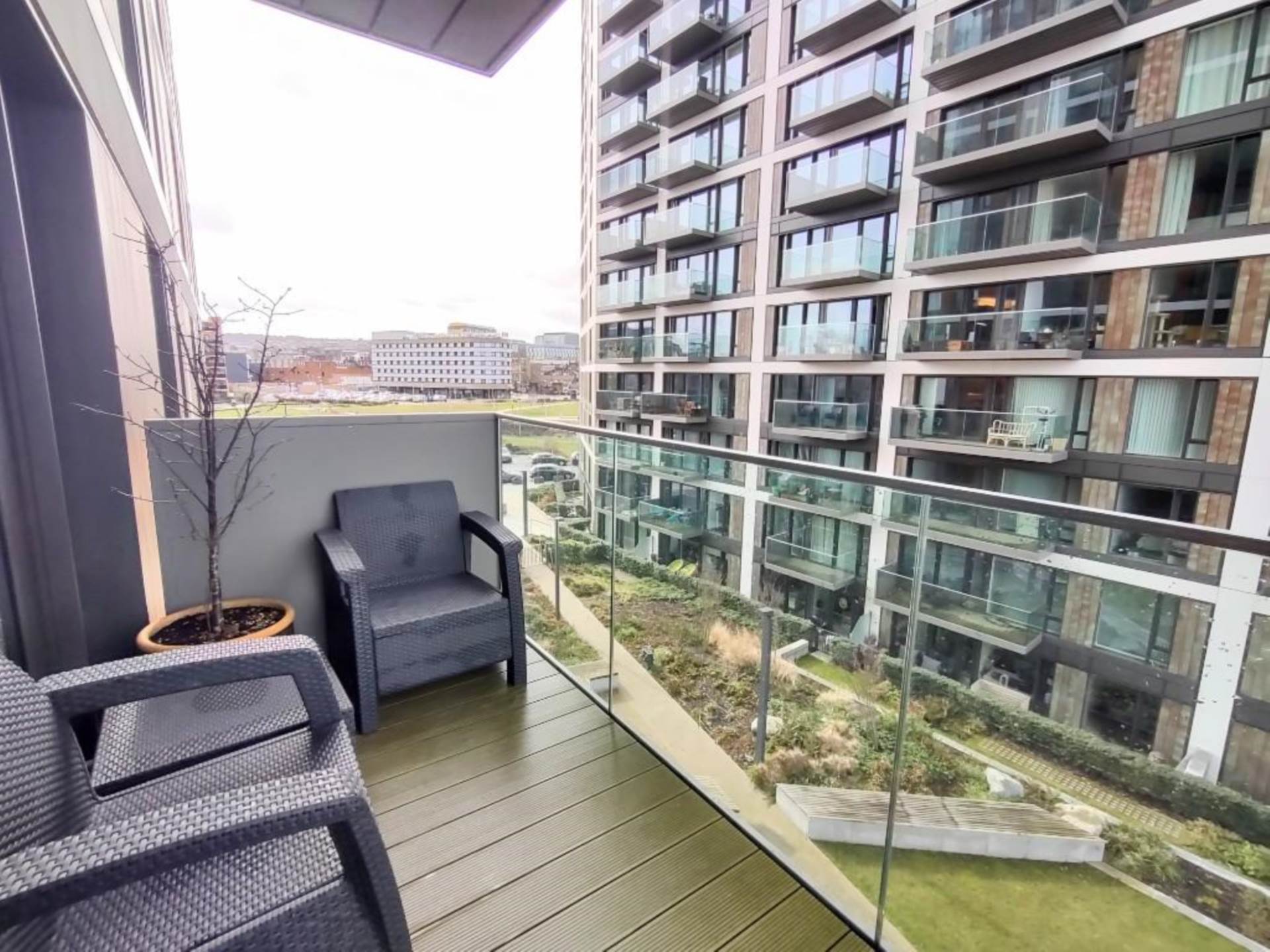 Hampton Apartments, Royal Arsenal Riverside, SE18 6NX, Image 1