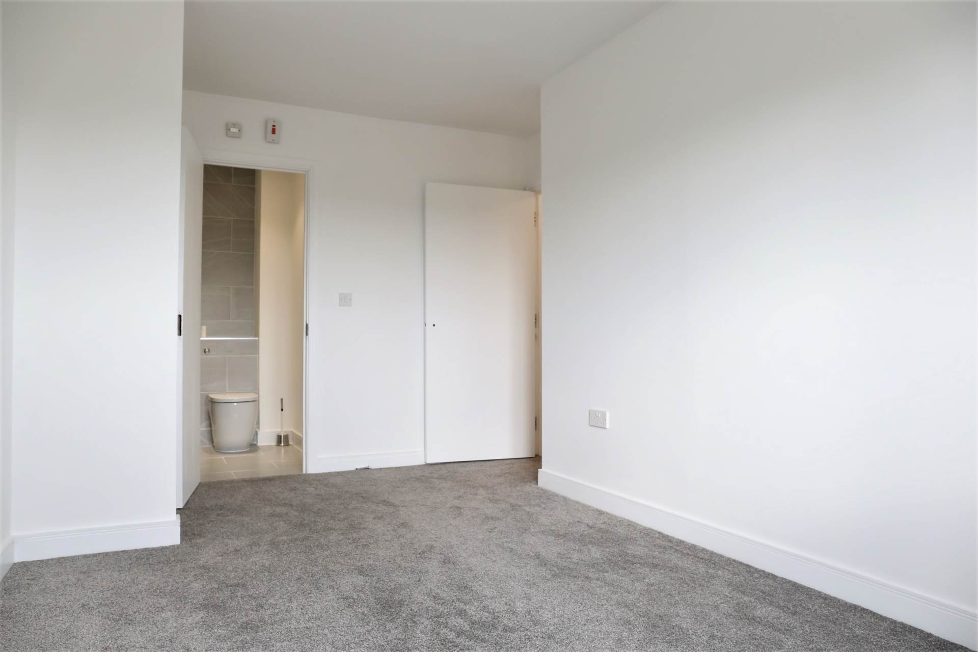 Long Acre House, Pettacre Close, SE28 0PA, Image 5