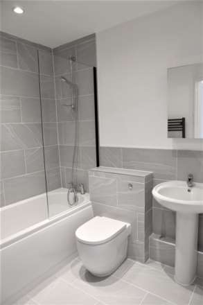 Long Acre House, Pettacre Close, SE28 0PA, Image 10