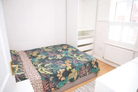 Newacres Road, Thamesmead West, SE28 0LB, Image 16