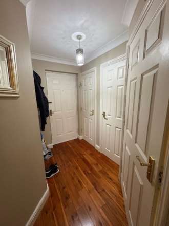 Hillview Drive, Thamesmead West, SE28 0LL, Image 3