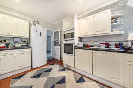 Slade Green Road, Erith, DA8 2JG, Image 6