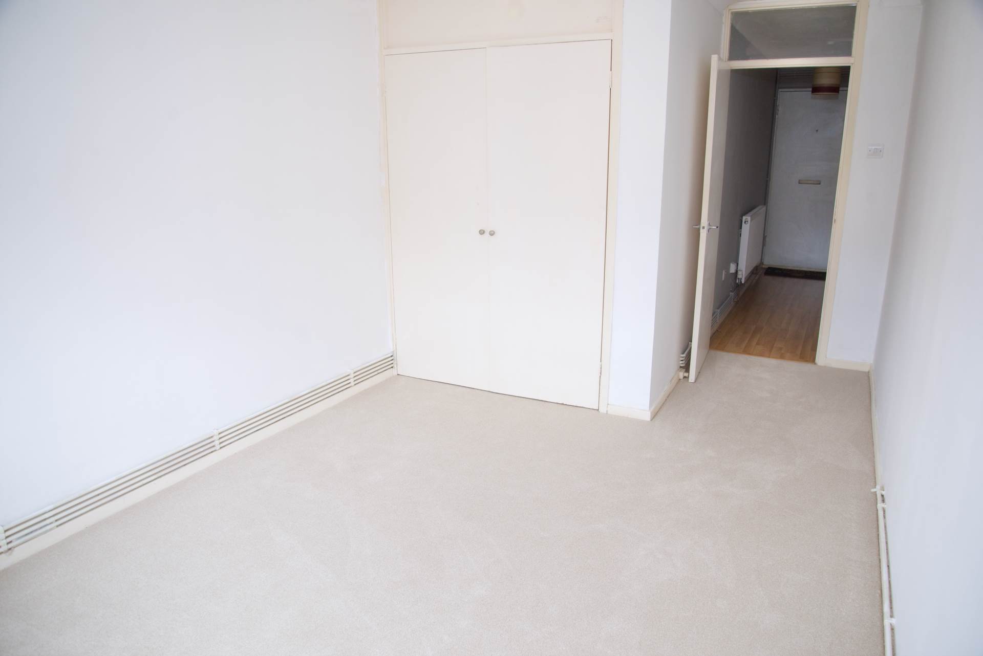 Tolcairn Court, 28 Lessness Park, DA17 5BT, Image 13