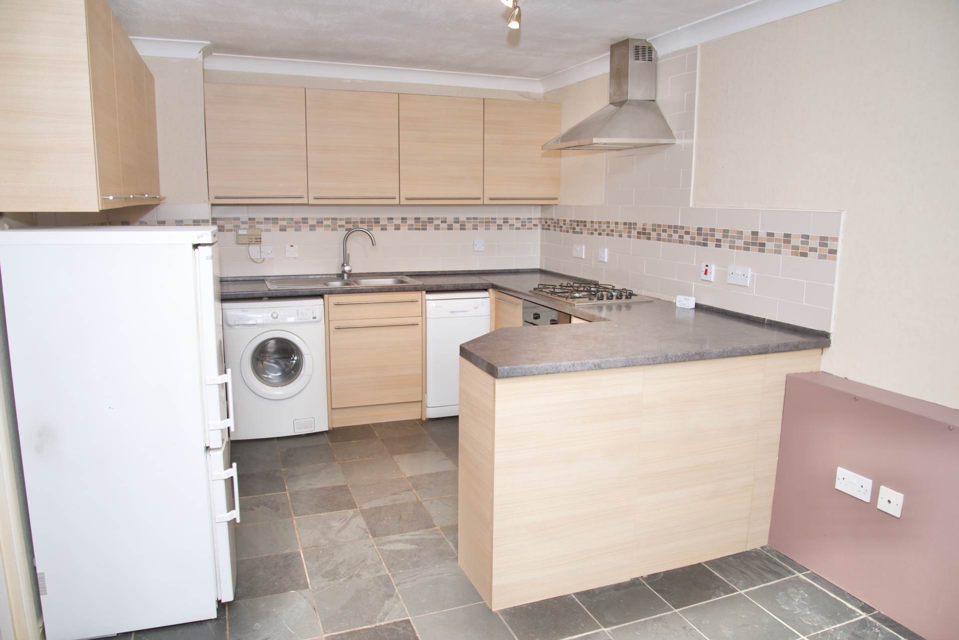 Tolcairn Court, 28 Lessness Park, DA17 5BT, Image 6