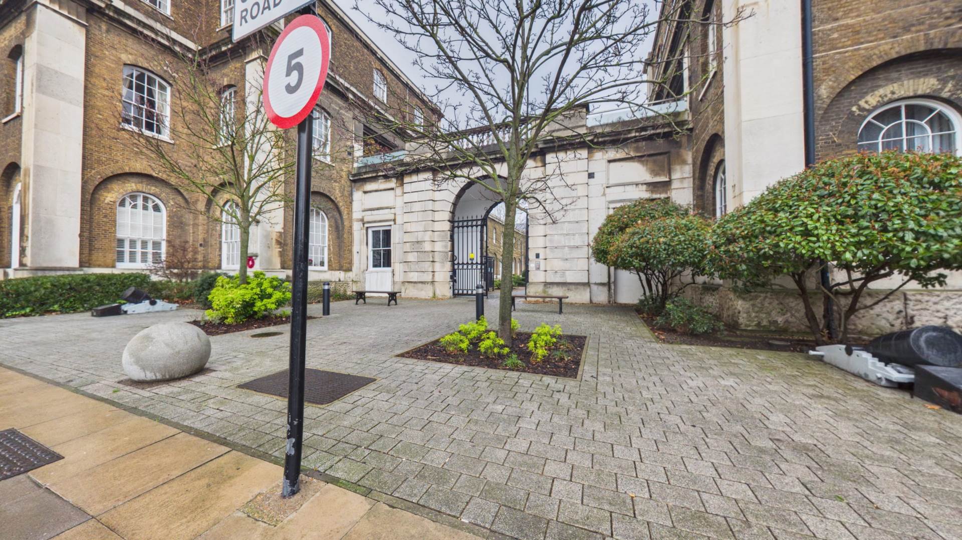 Building, Cadogan Road, SE18 6YL, Image 23