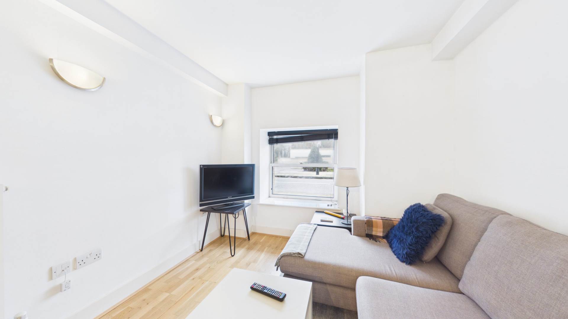 Building, Cadogan Road, SE18 6YL, Image 7