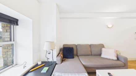 Building, Cadogan Road, SE18 6YL, Image 3