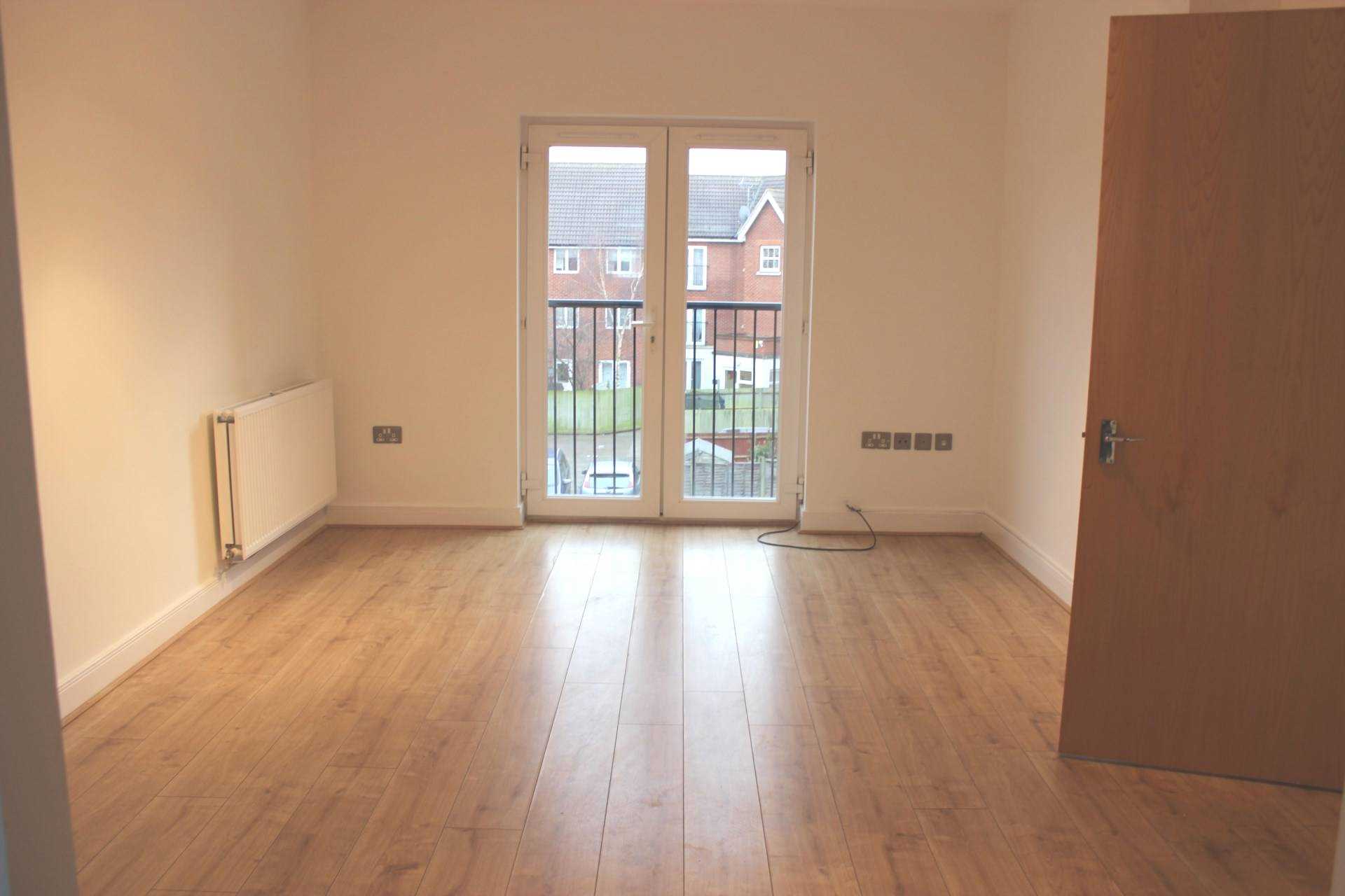 West Lodge, Allenby Road, SE28 0BG, Image 4