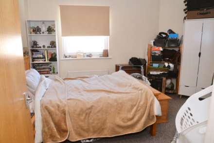 West Lodge, Allenby Road, SE28 0BG, Image 10