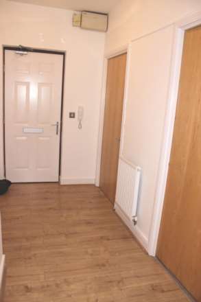 West Lodge, Allenby Road, SE28 0BG, Image 2