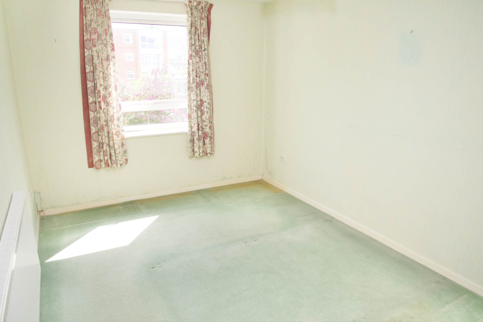 Tolcairn Court, Lessness Park, DA17 5BT, Image 10
