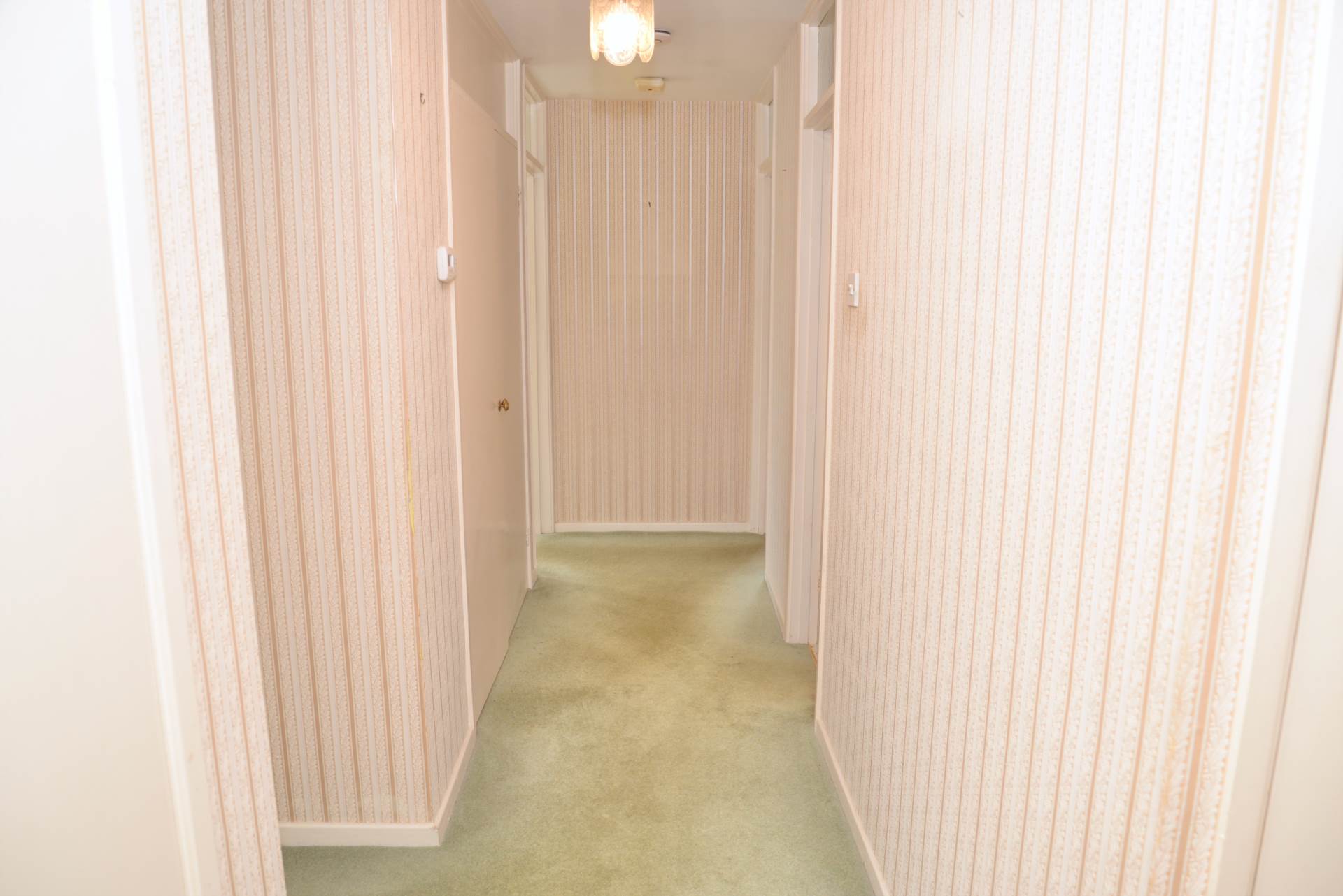 Tolcairn Court, Lessness Park, DA17 5BT, Image 13